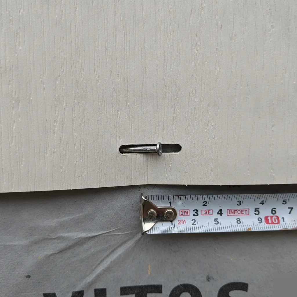 Vinyl siding expansion gap nail slot detail brownsburg